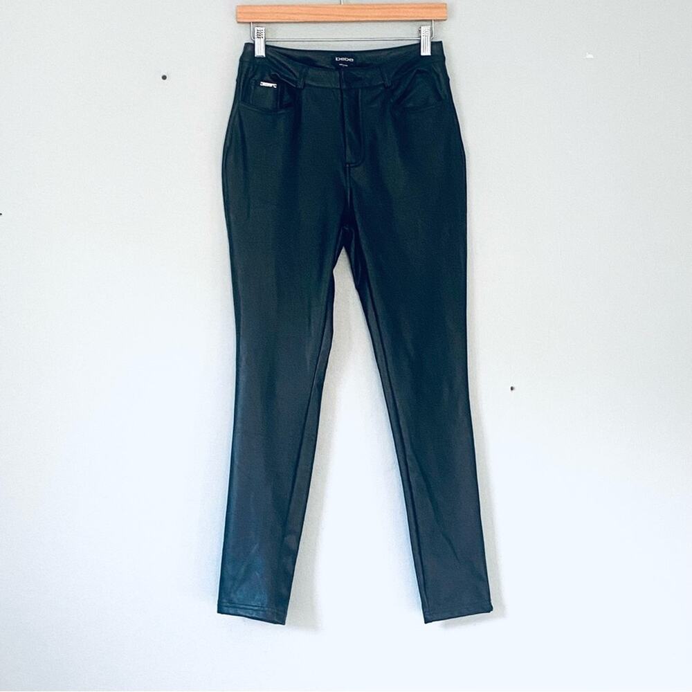 Bebe Faux Leather Pants 27 Black Vegan Skinny Sleek Slim Leg Biker